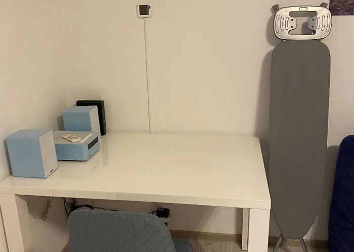 Flat Near The Vysehrad Castle Διαμέρισμα *